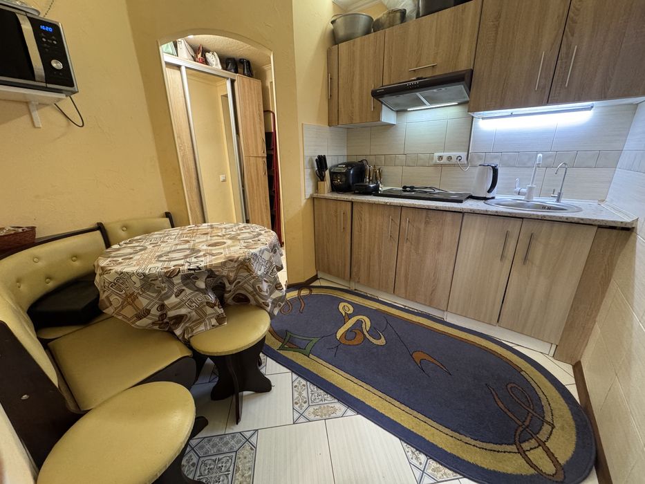 Продам квартиру з ремонтом в Немішаєві