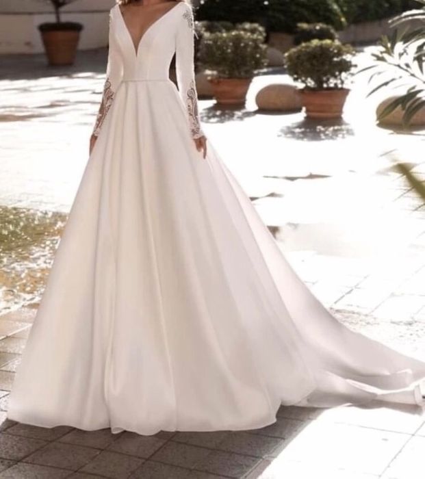 Daniela Di Marino suknia ślubna Monica Loretti