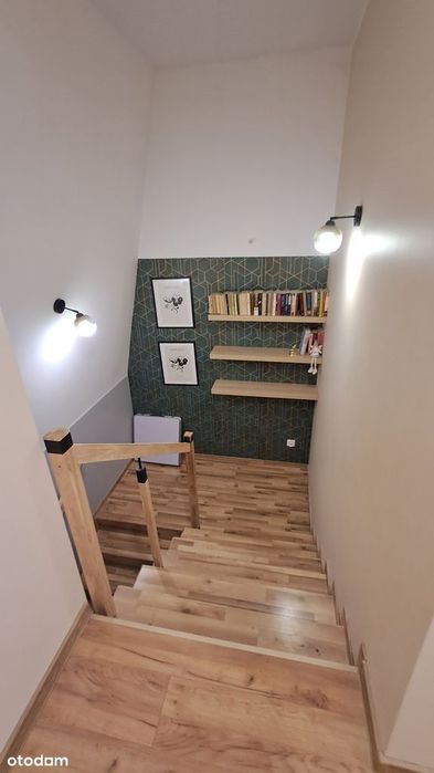 Nowoczesny, inteligentny dom szeregowy 119m² przy lesie