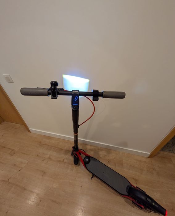 Trotinete Elétrica Segway Ninebot D38E
