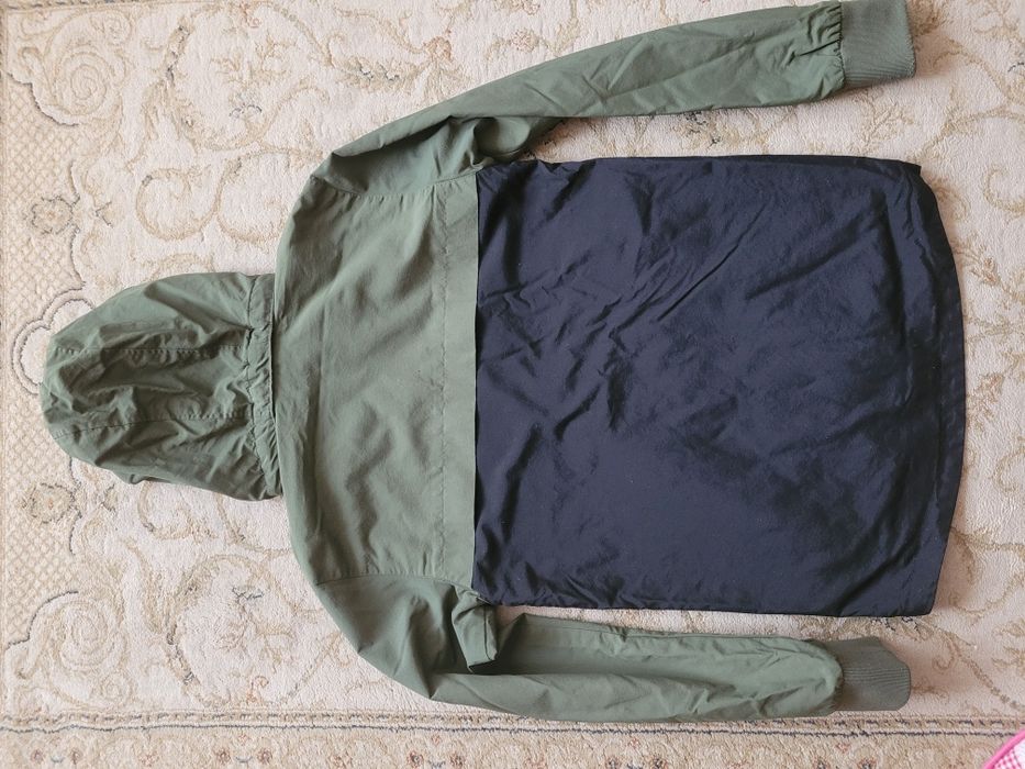 Куртка вітровка для підлітка