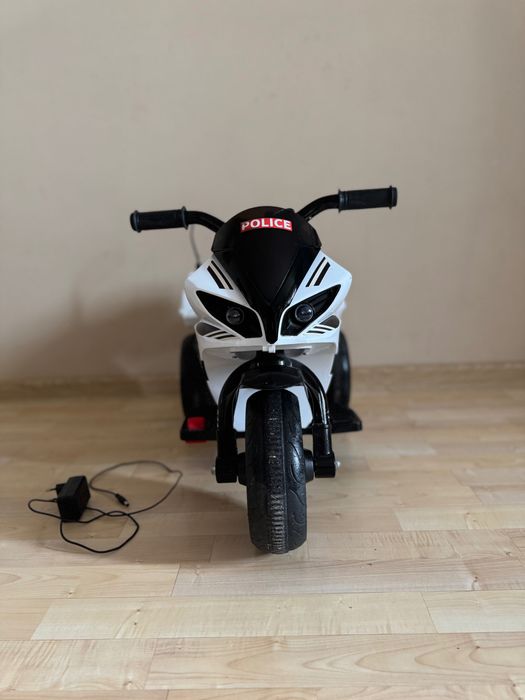 motocykl trójkołowy,elektryczny dla dzieci