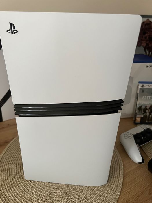 Ps5/PlayStation 5 PRO (2TB) + Napęd + 2 Pady + Gra | GWARANCJA do 2027/28! | Stan IDEALNY