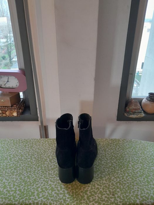 Vendo Botas de Senhora ELASTOMERE muito bonitas como novas