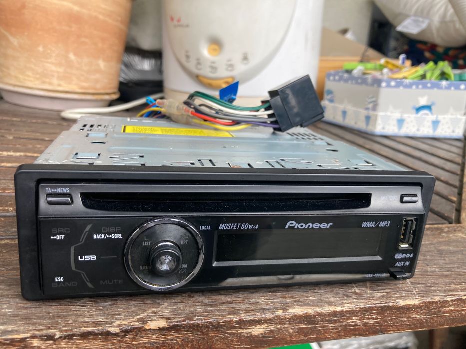 radio samochodowe DEH-1600UB DEH-4000UB z CD USB i AUX, adapter bluetooth gratis