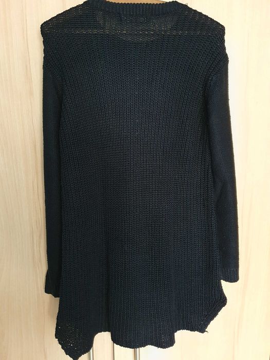 Czarny sweter, Zara