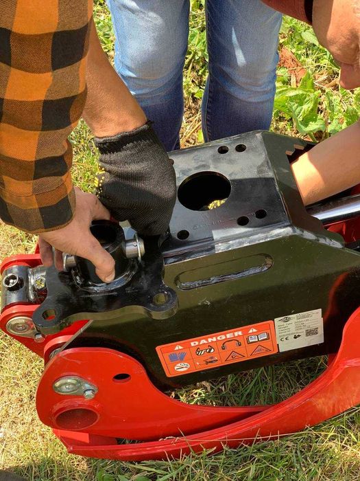 УСИЛЕНА ВЕРСІЯ ЗАХВАТУ ДЛЯ ЛІСУ- 130 см. Є також інші розміри!