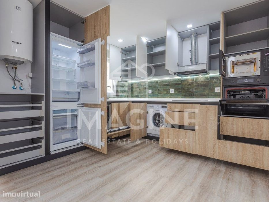 Apartamento T4 com terraço, churrasqueira e arrecadação - Bairro do...