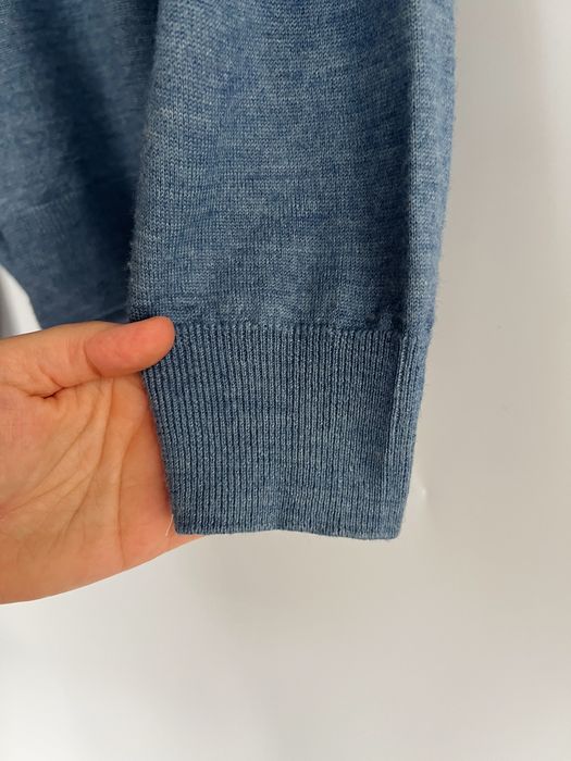 Wloski sweterek niebieski blekitny merino unisex