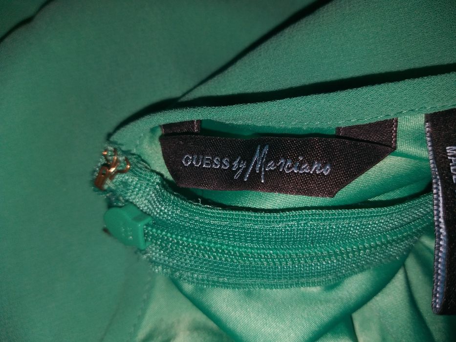 Шикарное платье в пол