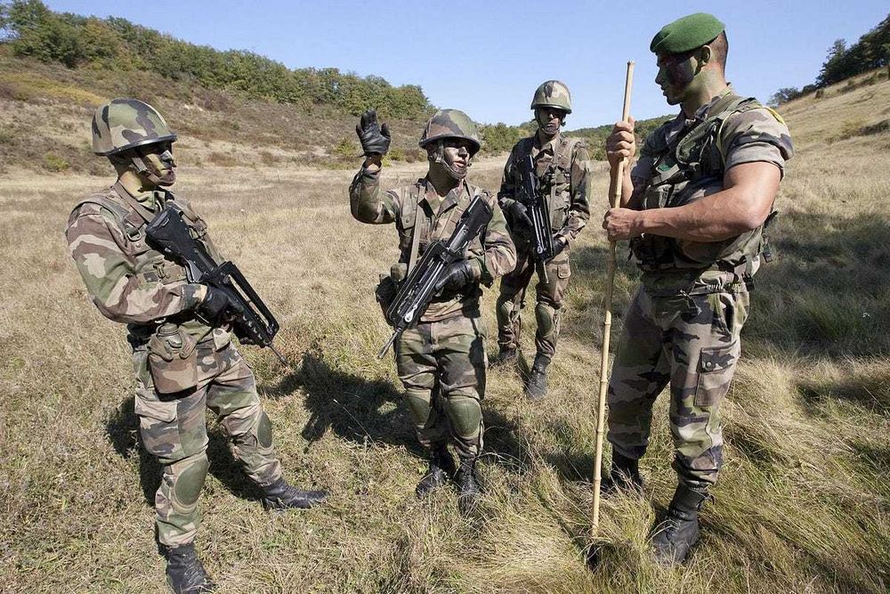 Colete táctico de assalto do Exército Francês militar para combate airsoft M