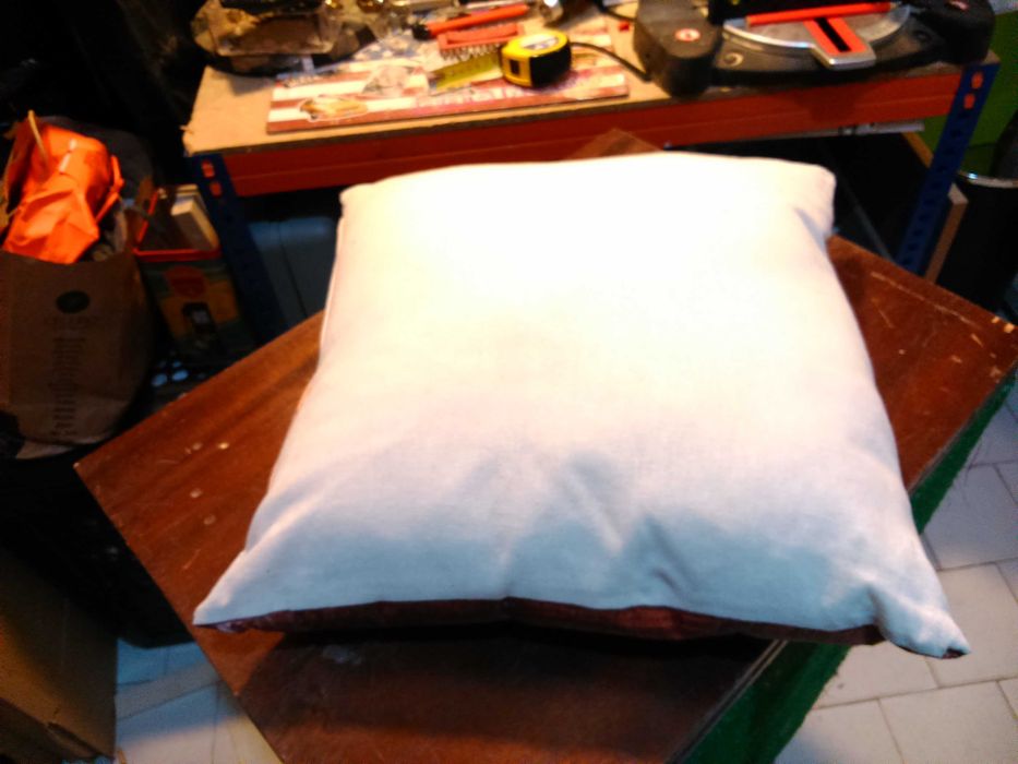 Pack de 6 almofadas 40cm tecido Bandeira U.S.A usadas em bom estado.