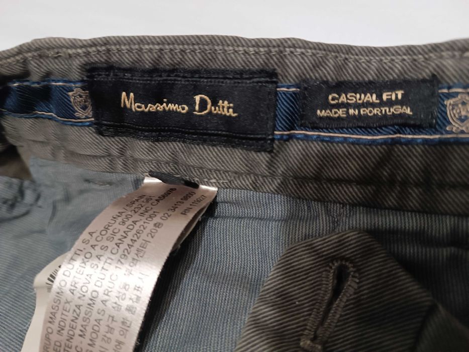 Um par de Calças de homem Mássimo Dutti