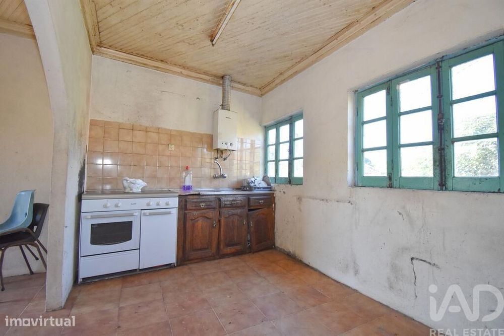 Casa de aldeia T4 em São Miguel, Santa Eufémia e Rabaçal de 140,00 m2