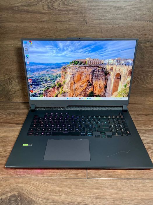 Asus Rog Strix 17 RTX4060