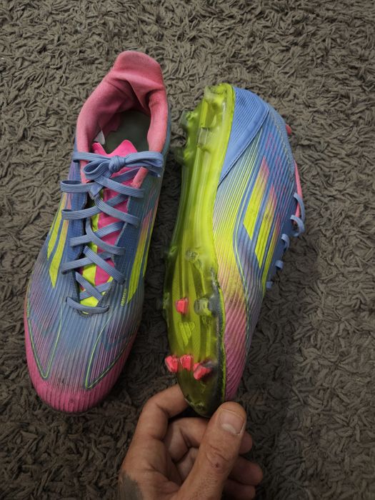Chuteiras adidas N44 F50