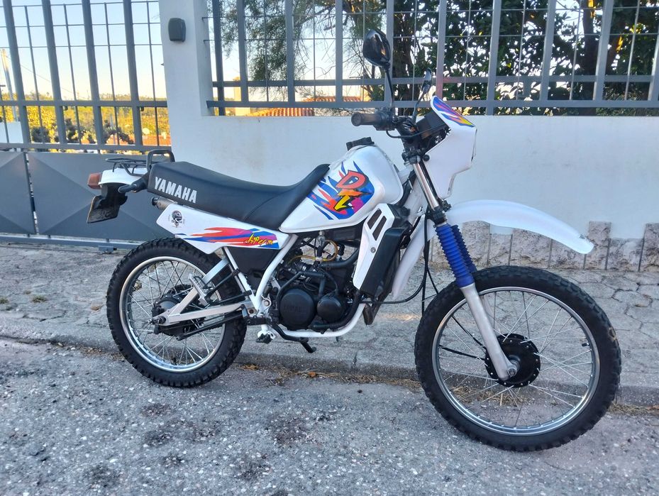 Yamaha DT 50 restaurada