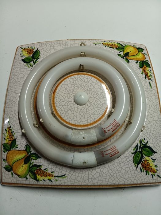 Candeeiro de cerâmica