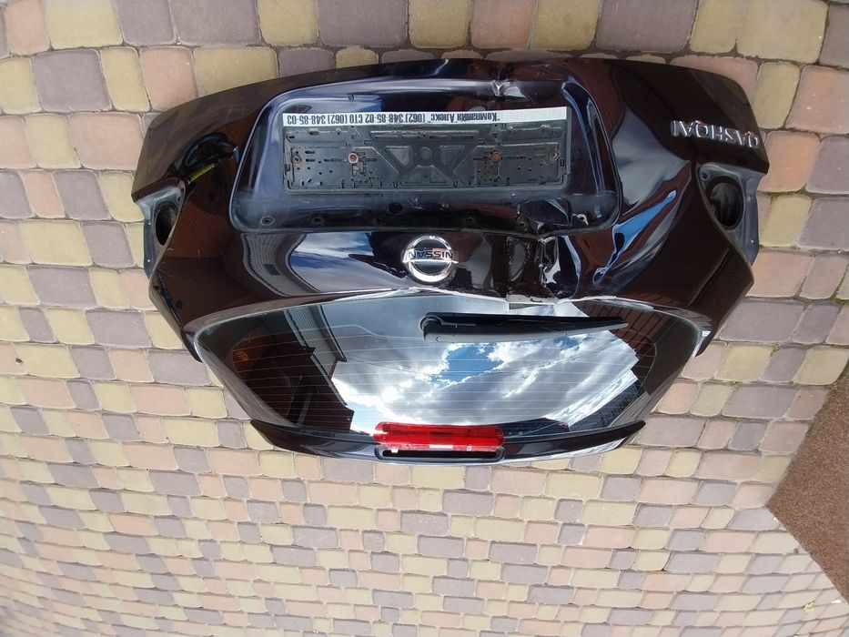 Кришка багажника Nissan Qashqai 2012р.