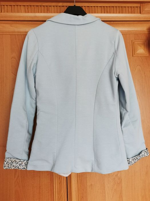 Błękitna marynarka