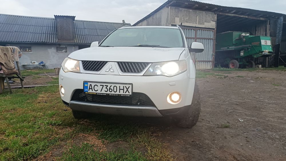 продам Mitsubishi outlander XL