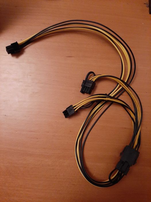 4 Cabos PCIe 6 Pin Splitter 1 para 3 | GPU / Riser / Mining