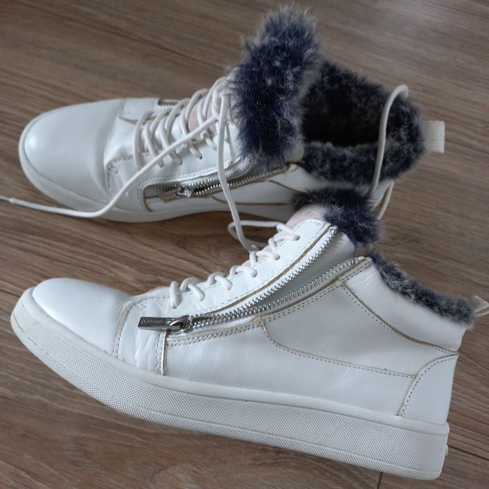Calvin Klein-świetne  damskie  buty-39