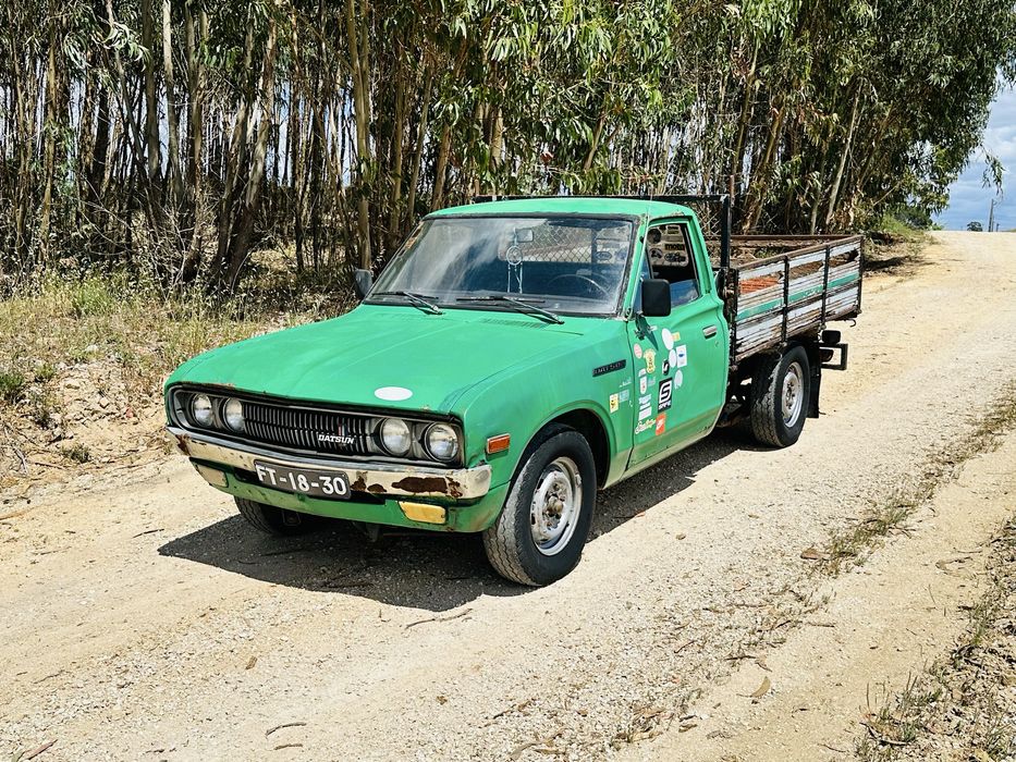 Carrinha caixa aberta/ Pick up Datsun 620