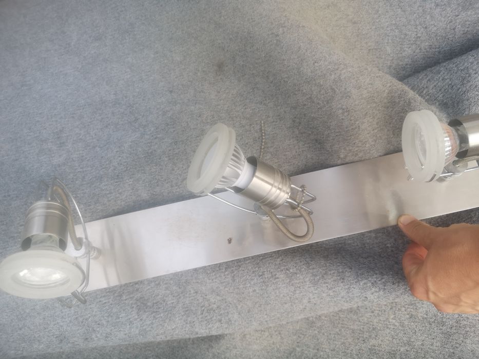 Lampa Listwa 3 lampki regulowane sprawne Lampa szynowa