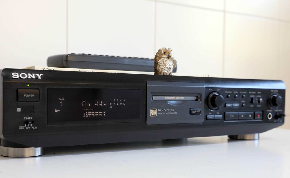 Sony MDS-JE510 minidisc com comando