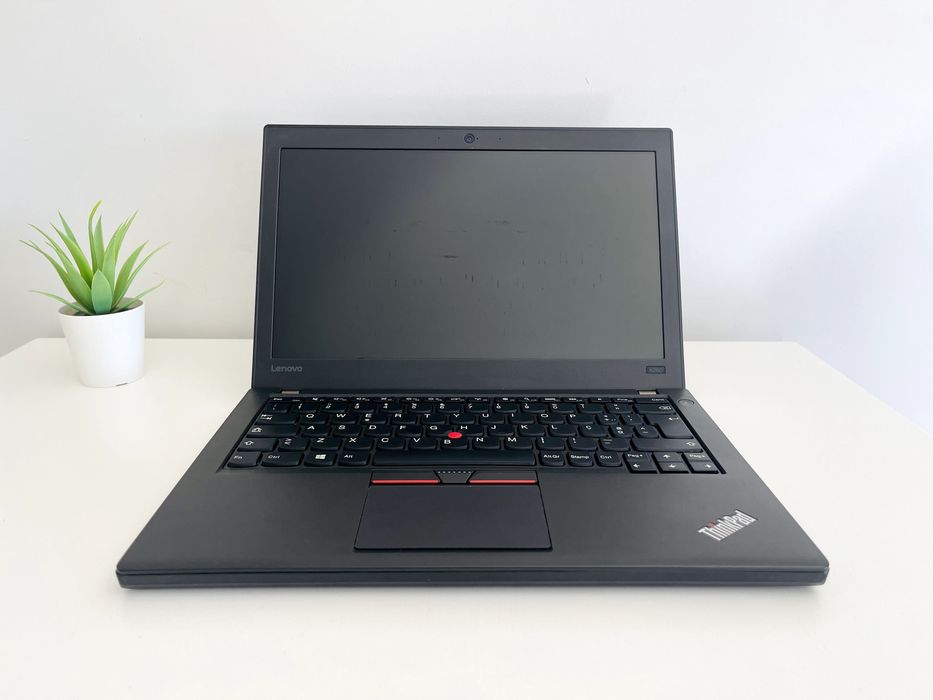 Lenovo X260 i7 6ª Geração c/ 480GB SSD - 1 Ano de Garantia