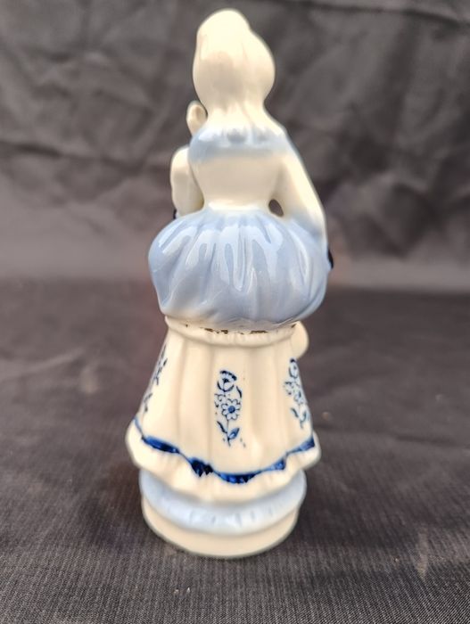 Ceramiczna figurka