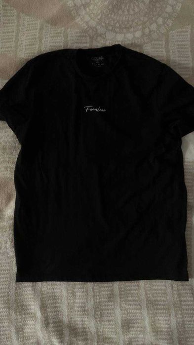 Чорна футболка Colins (розмір М, котон)