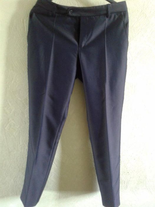 Костюм на подростка-высокого и худенького .