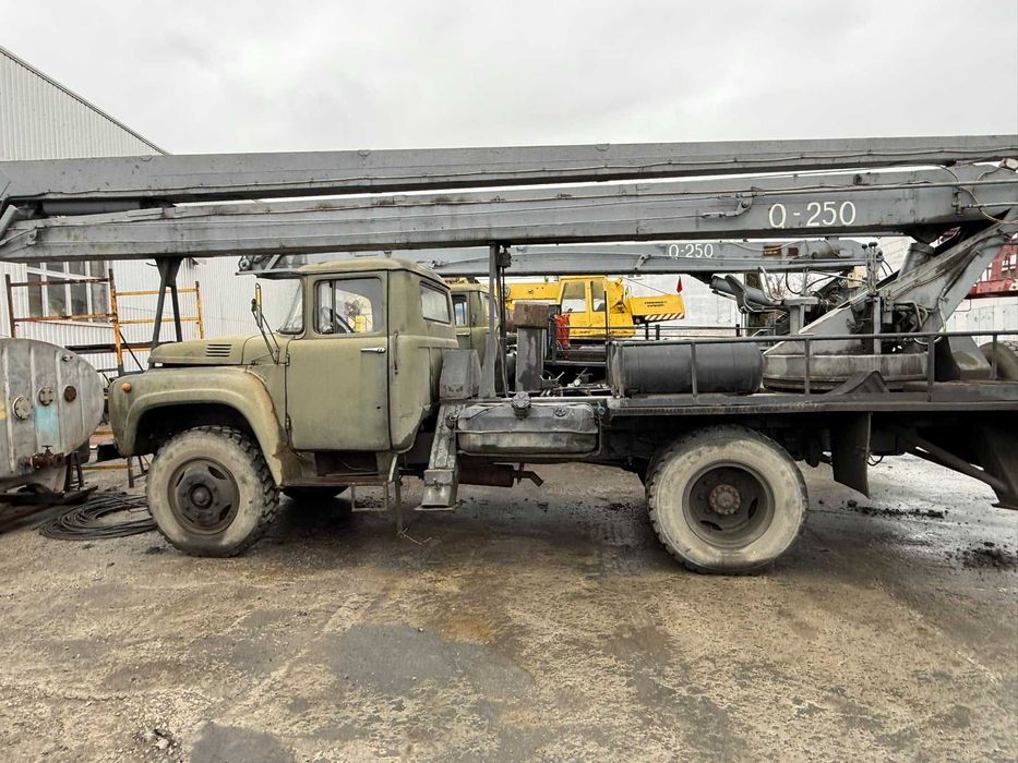 автовышка гидравлическая ВС-22 НА БАЗЕ ЗИЛ-130