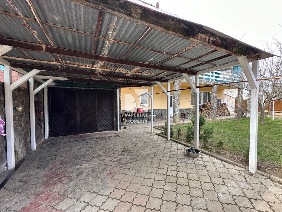Продам великий будинок в Ужгороді! Підійде під комерційні проєкти !