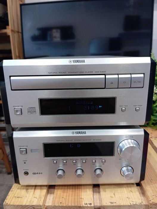 Wieża Yamaha RX-E400 + CDX-E400 + pilot CRX-E400/E300