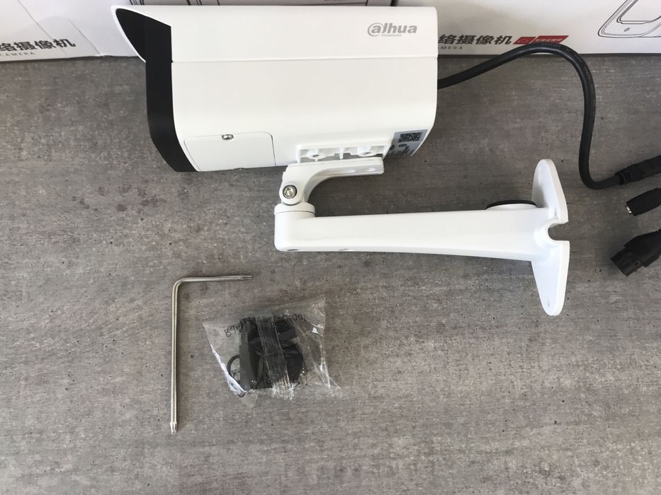 Профессиональная 4Мп 4Mp iP Камера для видеонаблюдения Dahua 4 Mp зум