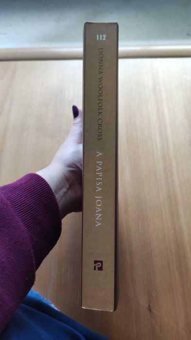 Livro "A Papisa Joana" de D. W. Cross (portes incluidos)
