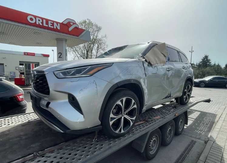 Toyota Highlander XU40 XU50 Бампер передній задній Розборка
