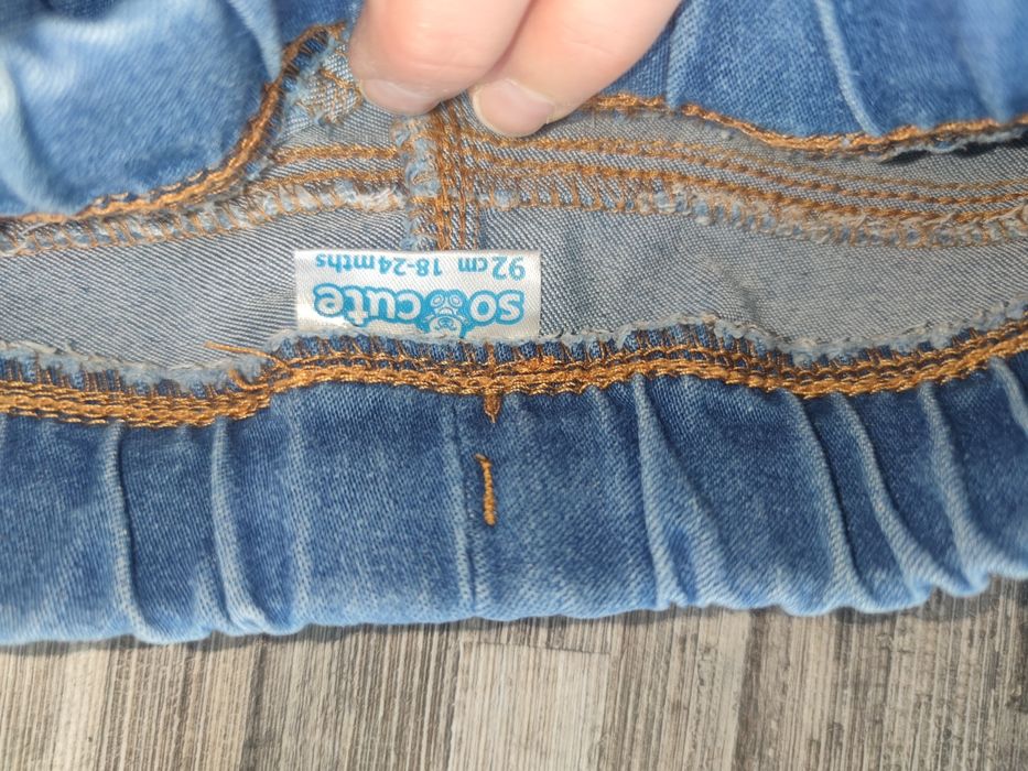 Spodnie jeansowe rozm. 92