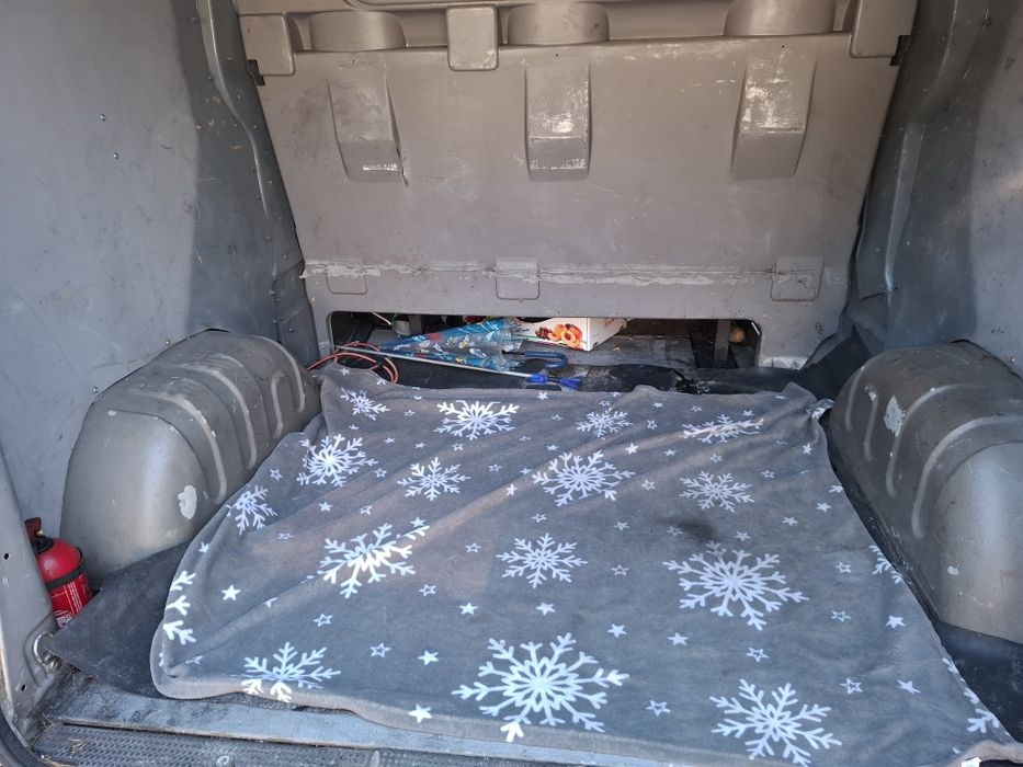 Opel vivaro piękny stan