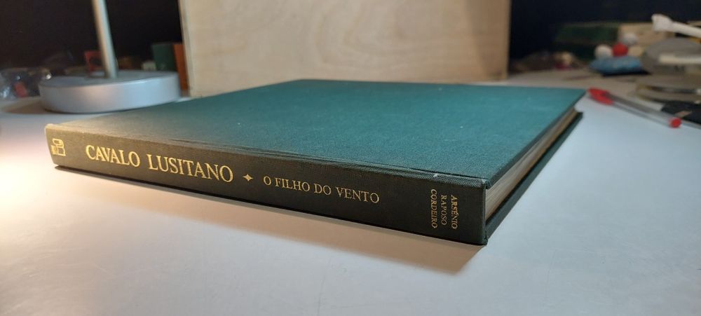 Cavalo Lusitano, O Filho do Vento - Arsénio Raposo Cordeiro (Edições INAPA)