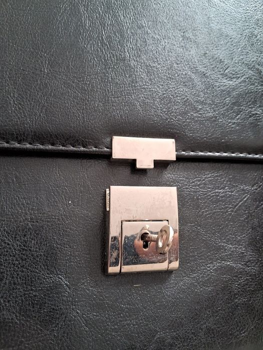 Продається портфель