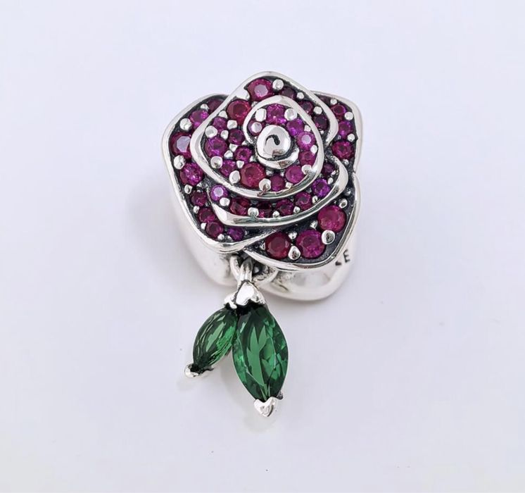 Шарм на браслет пандора