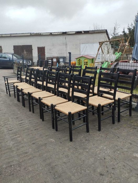 krzesło krzesła drewniane rattanowe z ratanu hoker targi kawiarnia bar