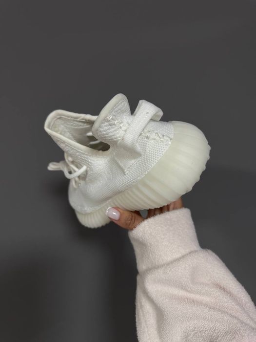 Розпродаж! Adidas Yeezy Boost 350 White білі кросівки 44 (28) адідас