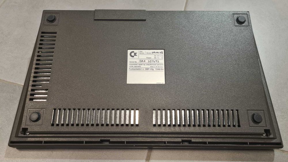 Commodore Plus 4