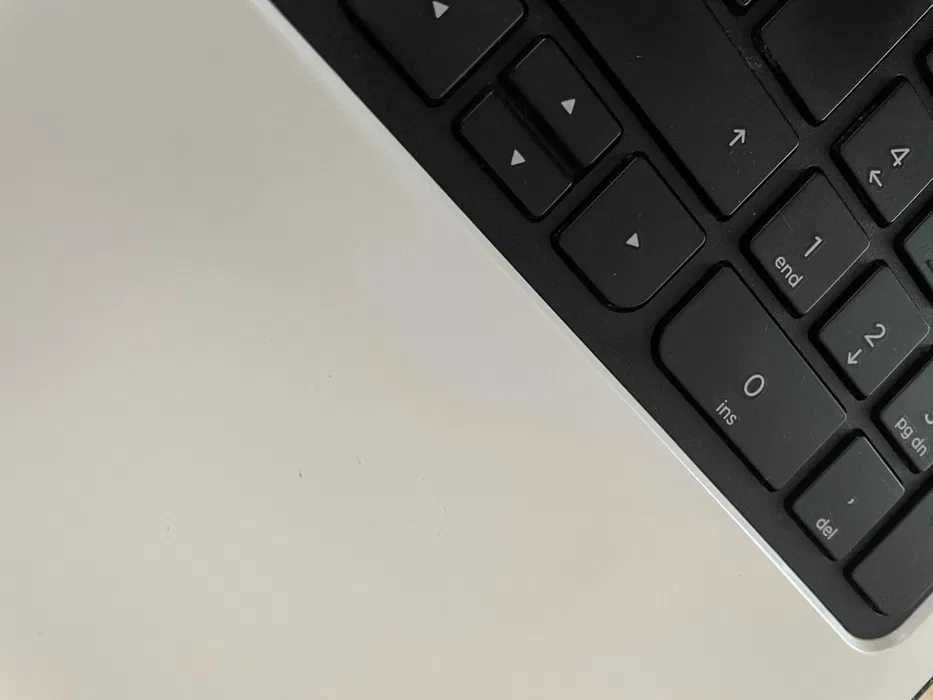 Ноутбук HP 15 в робочому стані