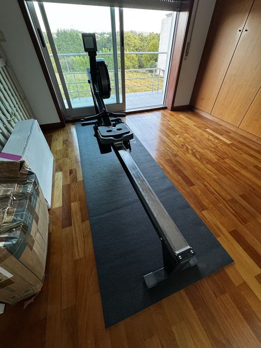 Máquina de remo C2
